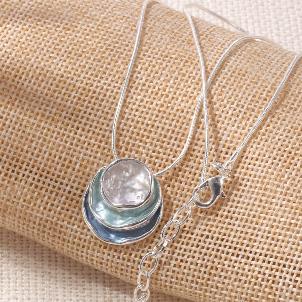 1pc Elegant Blue Enamel Pendant Necklace for Men - Zinc Alloy with Golden Accents, Twisted Rope Chain Design, Sophisticated Accessory for Formal or Casual Attire